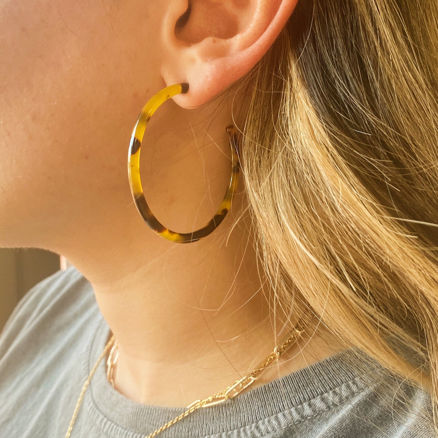 Lola Tortoise Hoops