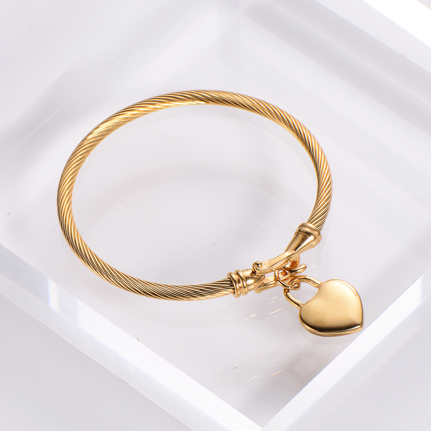 18K Gold Plated Stainless Steel Heart Bracelet